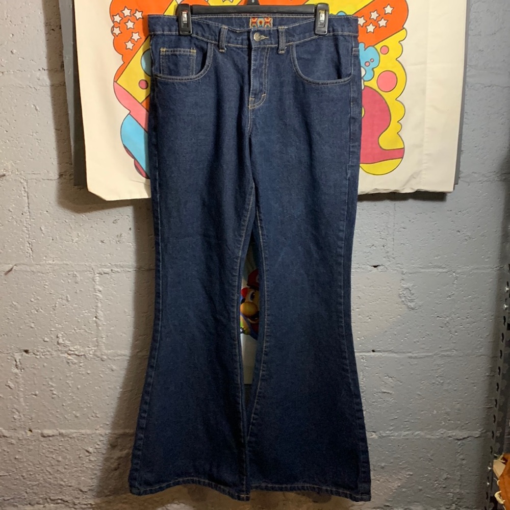 Run and Fly Bellbottoms 32x32